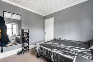 Bedroom- click for photo gallery